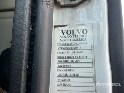 2023 Volvo VNR300 T/A Day Cab Truck Tractor