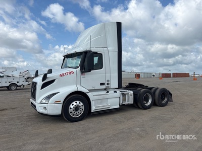 2022 Volvo VNR300 6x4 3-Achs Sattelzugmaschine