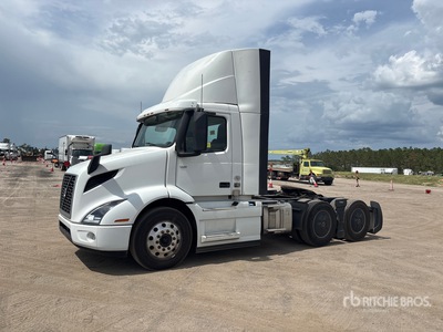 2022 Volvo VNR300 6x4 Day Cab Truck Tractor