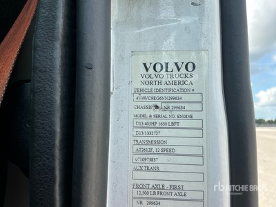 2022 Volvo VNR300 T/A Day Cab Truck Tractor