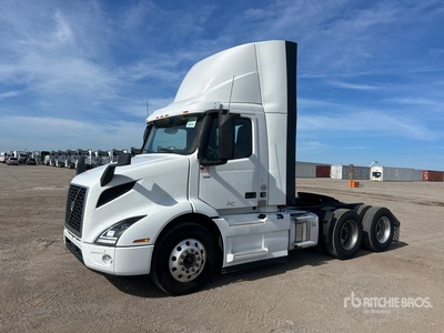 2022 Volvo VNR300 6x4 T/A Day Cab Truck Tractor