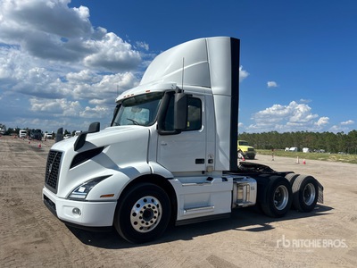 2022 Volvo VNR300 6x4 トラックトラクター（T/A）