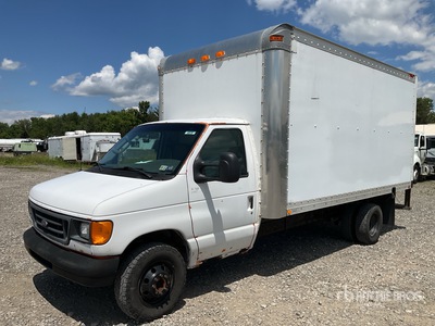 2006 Ford E-350 Van Truck