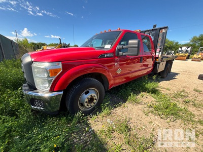 2014 Ford F-350 XL 4x2 Crew Cab Flatbed Truck (Inoperable)