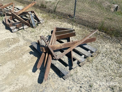 Quantity of (6) 48 in Fork Tines