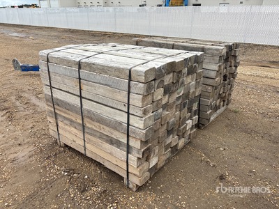 Quantity of 6 in x 4 in x 5 ft Pipeline Skid Wood Dunnage