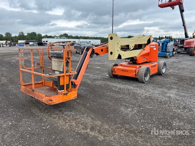 2014 JLG E450AJ 2WD Electric Articulating Boom Lift