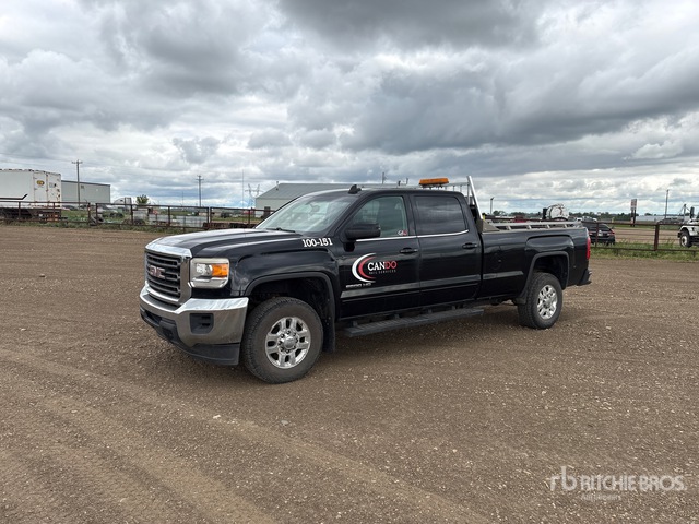 1GT12YEG4FF564355 2015 photo no. 1