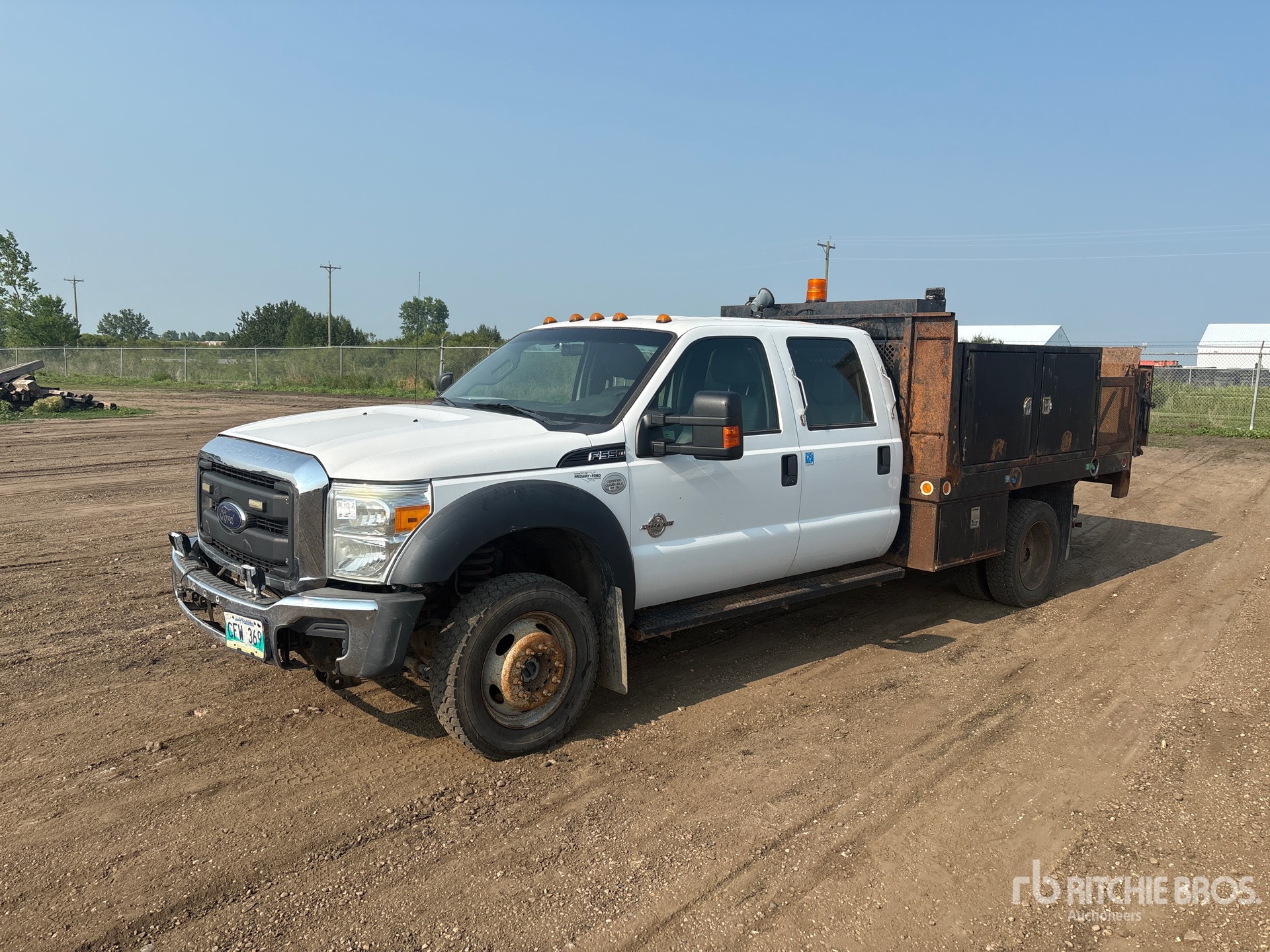 2015 Ford F-550 XL 4x4 Utility Truck