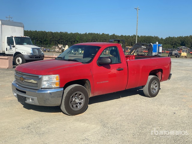 2013 Chevrolet Silverado 1500 4x2 Pickup