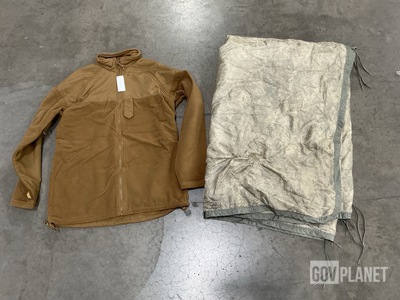 (87) Working Uniform Parka Liners & (81) Wet Weather Poncho Liners