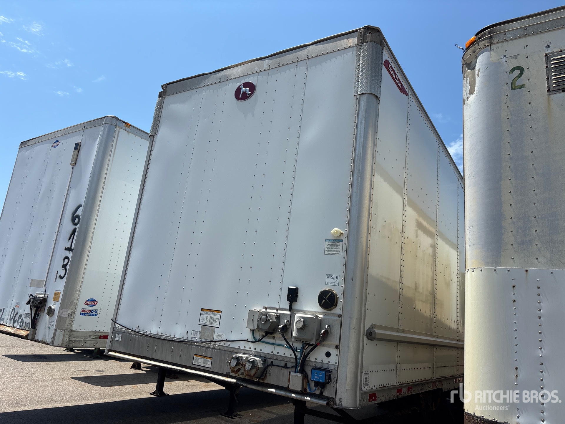 2017 Great Dane 36 ft x 102 in T/A Van Trailer