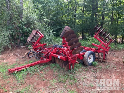 Case IH Other 18 ft Semi-Mount Offset Breaking Disc