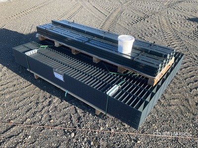 Qty of 75 Meter (1,83m x 2,50m) سياج الموقع (Unused)