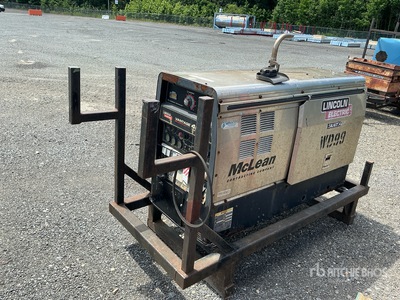 Lincoln Vantage 400 450 A Skid-Mounted Multi-Process Engine Driven Welder