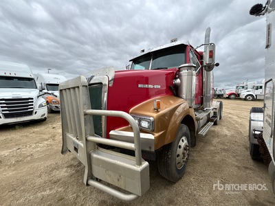 2006 Western Star 4900SA 6x4 T/A Sleeper Truck Tractor (Inoperable)