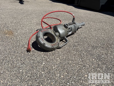 2015 Ridgid 700 Rohreinfädler