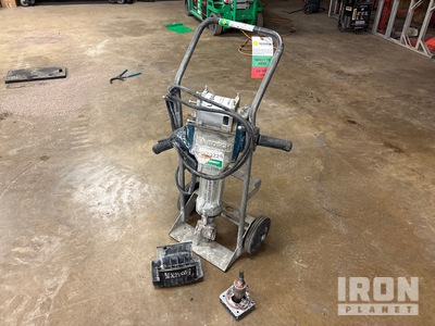 2014 Bosch BH2770VCD Electric Démolisseur (Inoperable)