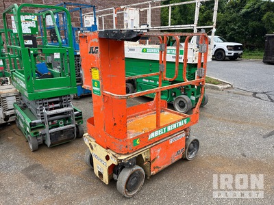 2016 JLG 1230ES Vertikaler Mastlift