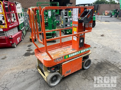2017 JLG 1230ES Vertikaler Mastlift