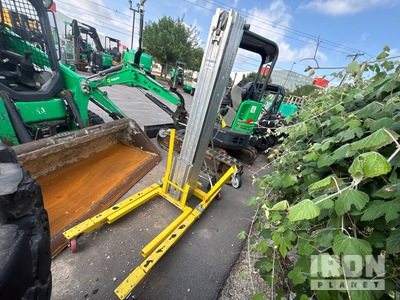 2021 Sumner 2124 Materialaufzug