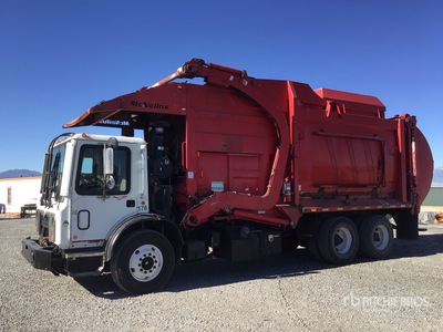2012 Mack MRU600 6x4 Front Loader Waste Collection Truck