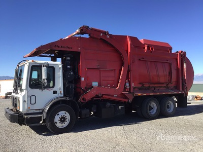 2012 Mack MRU633 6x4 Front Loader Camión recolector de residuos
