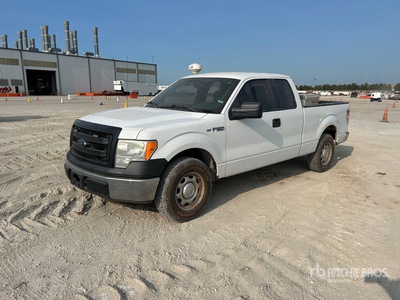 2013 Ford F-150 XL 4x2 Extended Cab Pickup