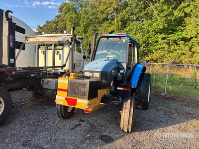 New Holland TS90 2WD Tractor Agrícola (Inoperable)