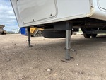 Underbody with Leveling Jacks