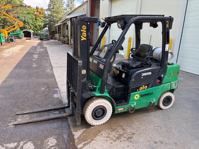 2016 Yale GTP050LX 4800 lb Pneumatic Tire Forklift