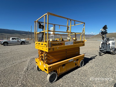 2015 Haulotte Compact 3347E Electric Scissor Lift