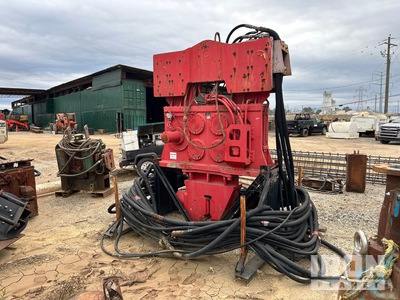 1997 MGF RBH160V Pile Driver and Extractor