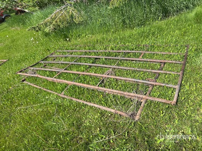 Quantity of (2) 10 ft x 5 ft Steel Puerta de ganado