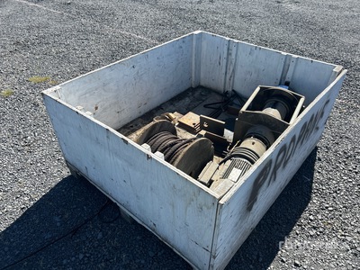 Columbia 49 in 7900 lb Electric Winch