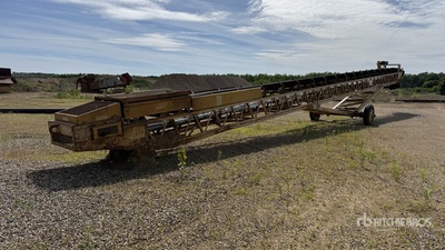 Masaba 30 in x 90 ft Portable Radial Stacking Conveyor