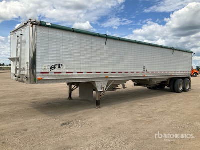 2001 Wilson 48 ft T/A Hopper Grain Trailer