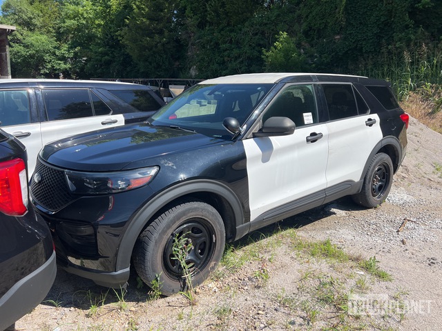 null Explorer Police Interceptor 2020