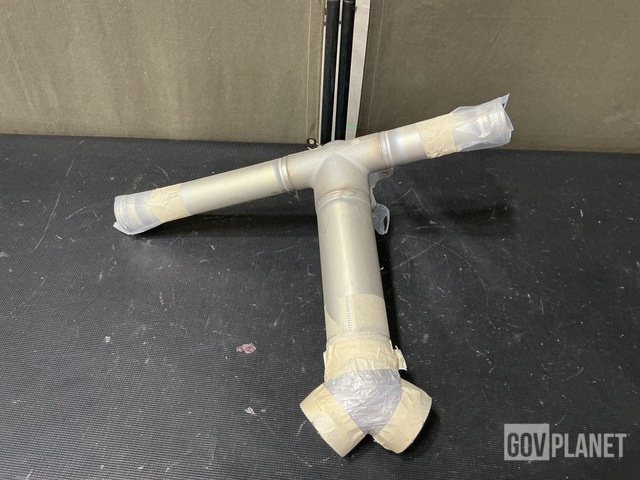 Boeing 74A588402-1005 Aircraft Fluid Manifold