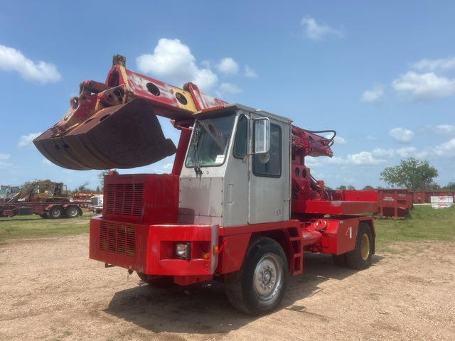 1995 Gradall G3WD 4x2 Highway Wheeled Excavator