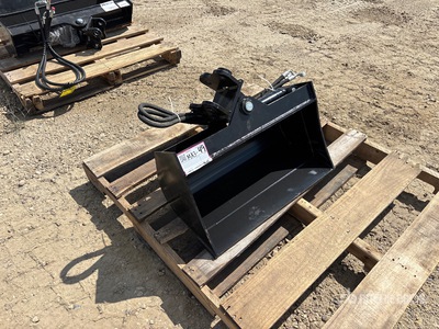 2026 VICSEC VCT600 24 in Tilting Excavator Bucket (Unused)