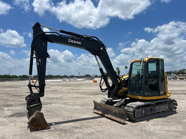 2021 John Deere 85G Tracked Excavator