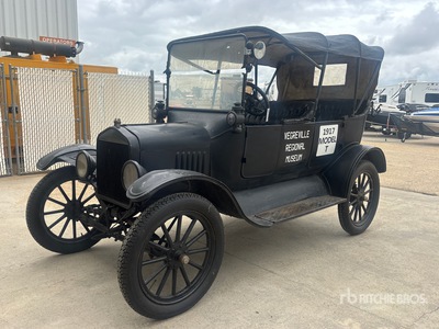 1917 Ford Model T 自動車