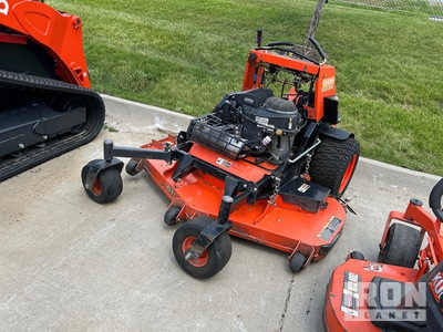 Kubota SZ26NC-61 Stand-On Tondeuse à gazon (Inoperable)