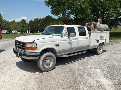 1997 Ford F-350 XLT 4x4 Crew Cab Servicewagen