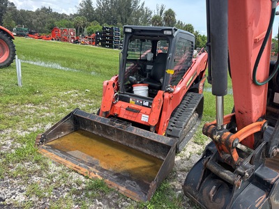 Kubota SVL75-2HWC Compact Track Loader (Inoperable)