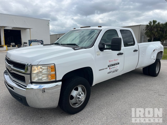 2010 Chevrolet 3500HD 4x2 Crew Cab Pickup