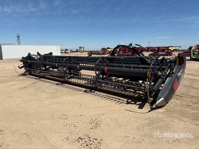 2018 MacDon D130XL 30 ft Draper Tête d'andaineur
