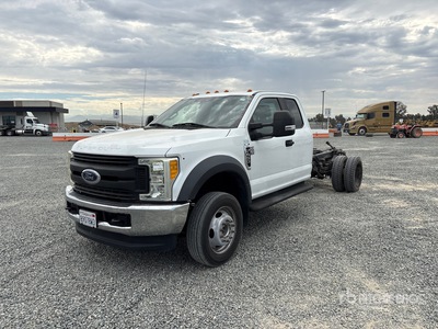 2017 Ford F-450 Cab and Chassis