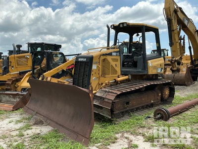 Cat D5K Tractor de cadenas (Inoperable)